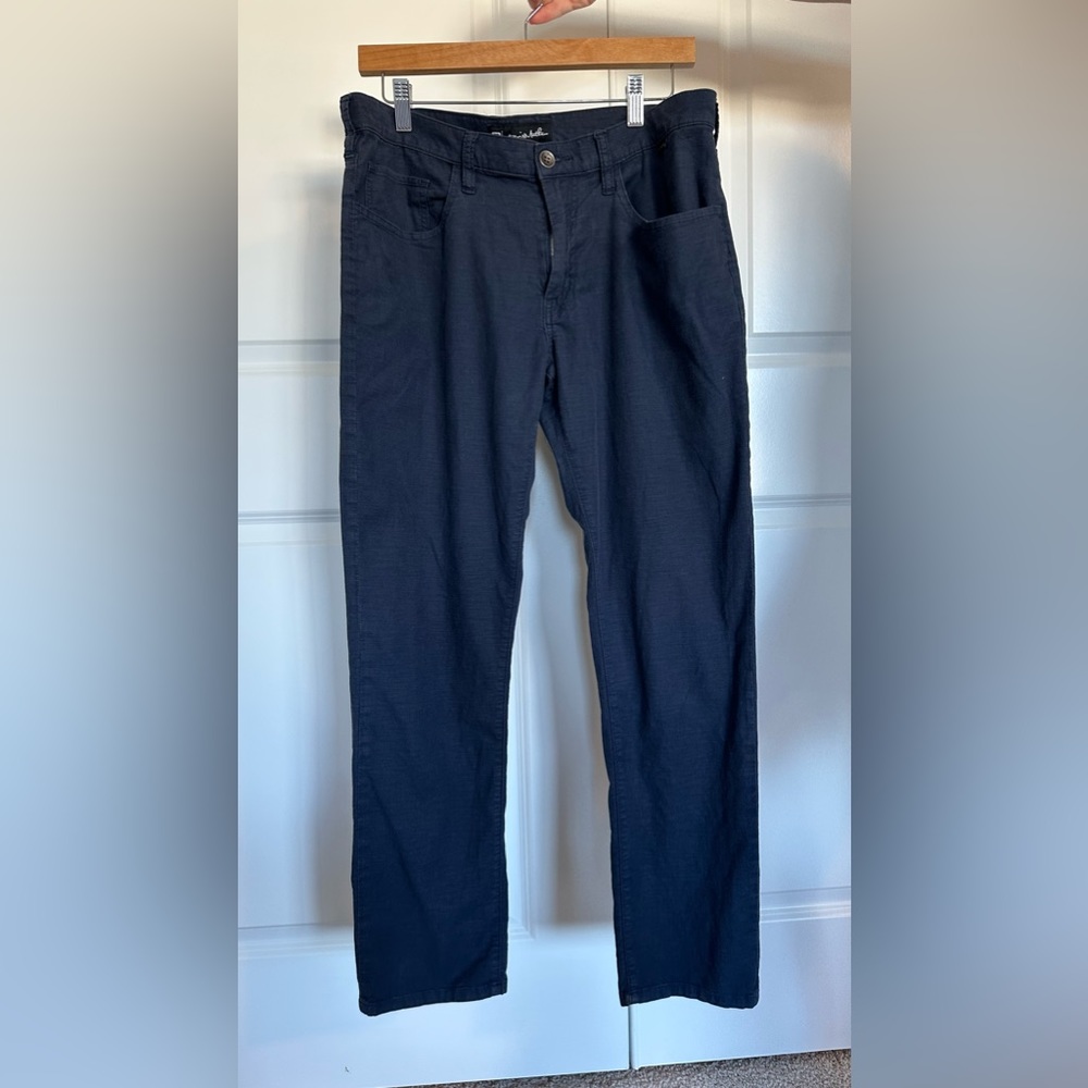 Travis Mathew dark blue golf pants - size 32